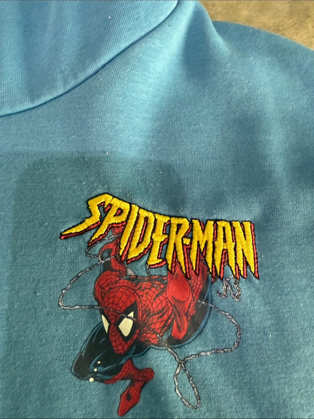 Spider-Man Hoodie - Picture 4 of 5